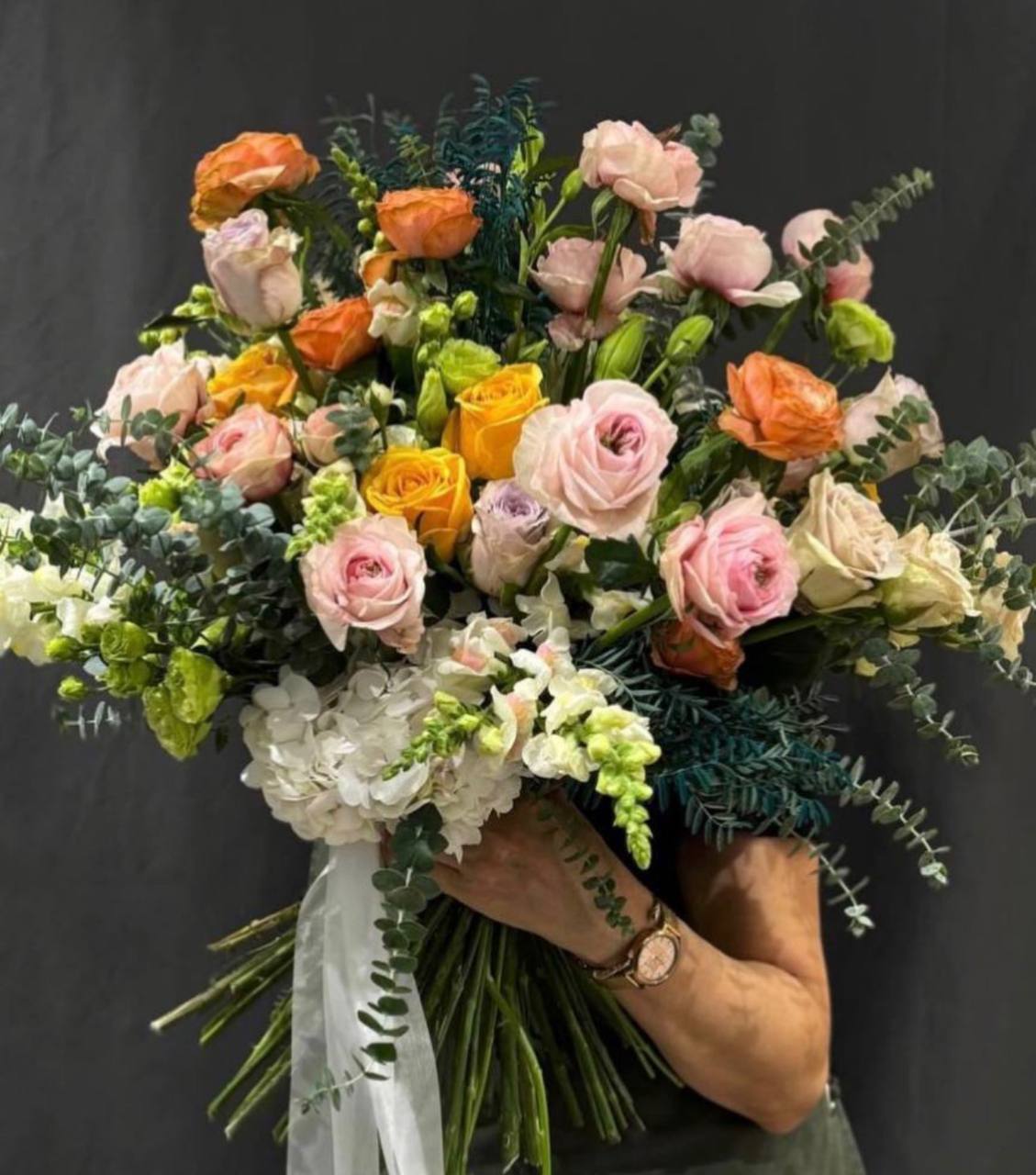 ՄԵԼԱՆԻ - Նուրբ կոմպոզիցիա վարդերով և էվստոմայով - Image 1 of 1 | Avenue Des Fleurs